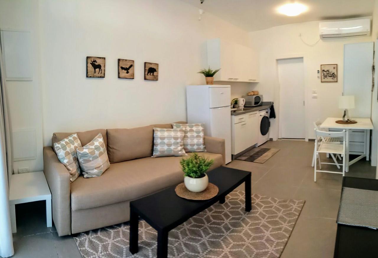 Beautiful Studio On Jerusalem Boulevard 텔아비브 외부 사진